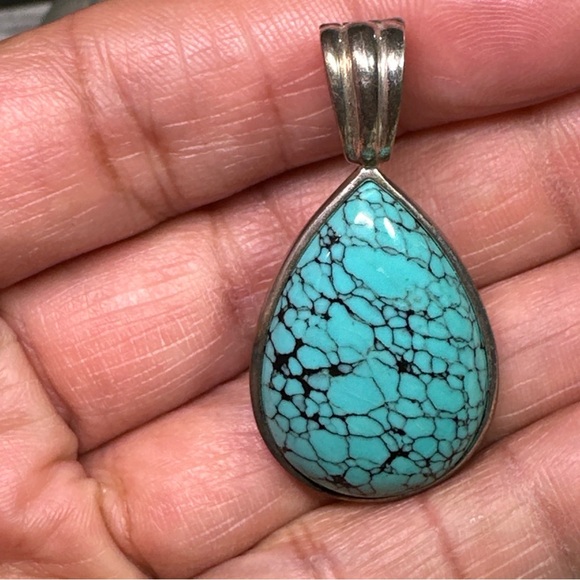 WK Whitney Kelly Turquoise Pendant Teardrop Shaped 925 Sterling 5423 B - Picture 1 of 12